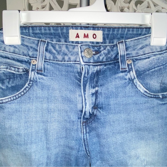 AMO DISTRESSED KATR DAYDREAM JEANS size 30 - Picture 2 of 7